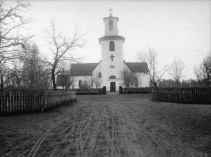 Höreda kyrka